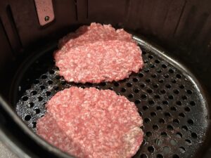 Recept na Smash burger v horkovzdušné fritéze