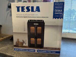 Co obsahuje balení TESLA AirCook DualZone Q680 XXL?