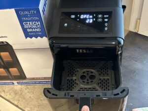 Objem a výkon TESLA AirCook DualZone Q680 XXL