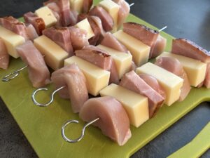 Recept na Sýrové špízy s kuřecím masem v horkovzdušné fritéze