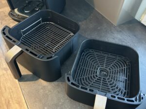 Horkovzdušná fritéza se dvěma šuplíky - test a zkušenost