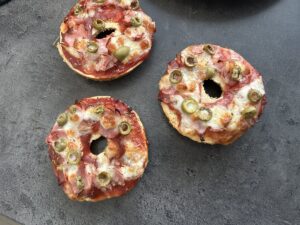 Recept na Pizza bagel v horkovzdušné fritéze (4 varianty)