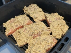 Recept na Lososa s bylinkovou krustou a zeleninové ratatouille v horkovzdušné fritéze