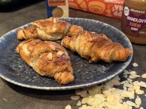Recept na Mandlové croissanty v horkovzdušné fritéze