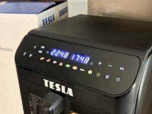 Horkovzdušná fritéza TESLA - akce a slevy
