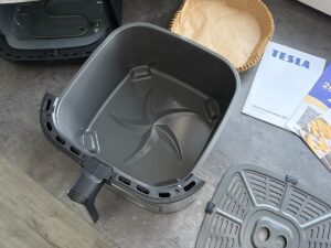 Recenze TESLA AirCook DualHeat QD73 XXL a naše zkušenost
