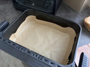 Horkovzdušná fritéza papírové formy