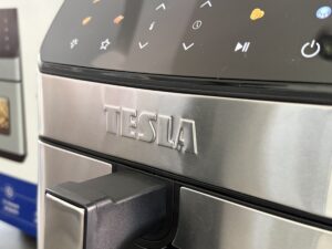 Design – Recenze TESLA AirCook DualHeat QD65 XXL