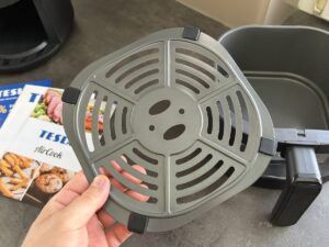 Keramický povrch CeramEQ+ bez PFAS - horkovzdušná fritéza TESLA