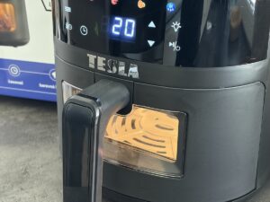 TESLA AirCook Q45 Pro - objem a velikost koše