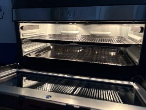 Objem a výkon – Recenze TESLA AirCook DualZone Q787 XXL Deluxe